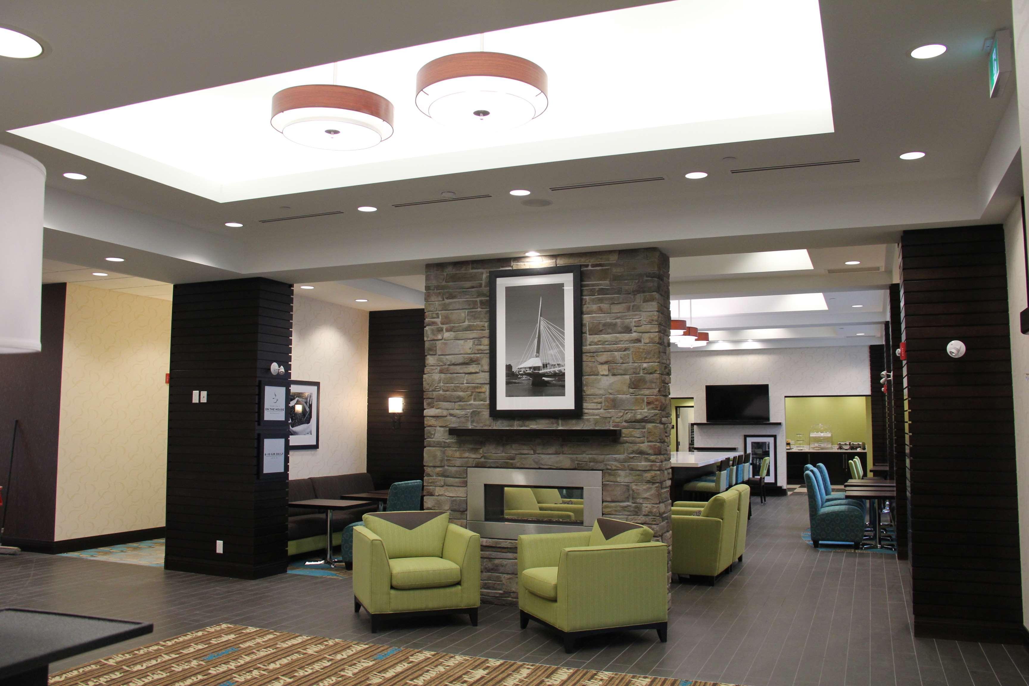 Hampton Inn By Hilton Winnipeg Zewnętrze zdjęcie